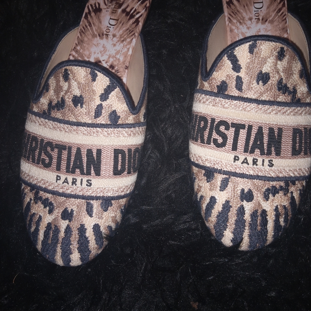 Christian Dior - Picture 4 of 4